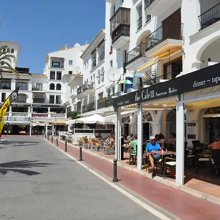 Apartment En Marina Puerto De La Duquesa